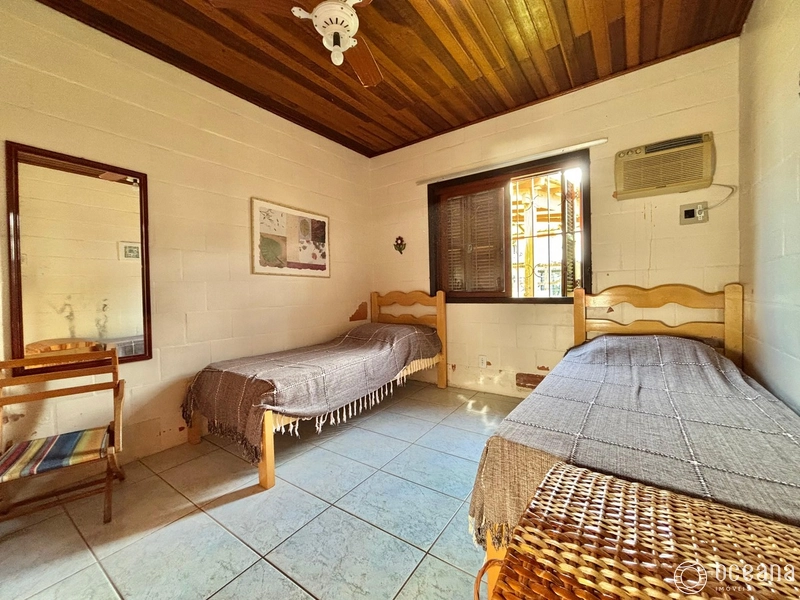 AMPLA CASA  COM 4 DORMITÓRIOS EM CAPÃO DA CANOA!: 14ª foto da galeria de imagens do imóvel