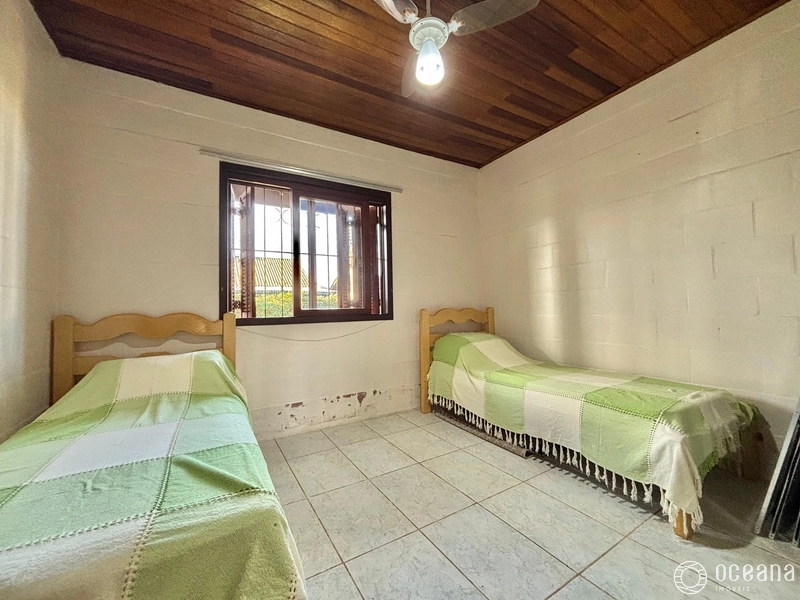 AMPLA CASA  COM 4 DORMITÓRIOS EM CAPÃO DA CANOA!: 3ª foto da galeria de imagens do imóvel