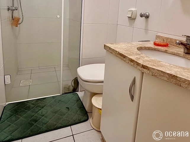 APARTAMENTO MOBILIADO DE 02 DORMITÓRIOS JUNTO A AVENIDA UBIRAJARA COM VISTA PARA O MAR!: 8ª foto da galeria de imagens do imóvel