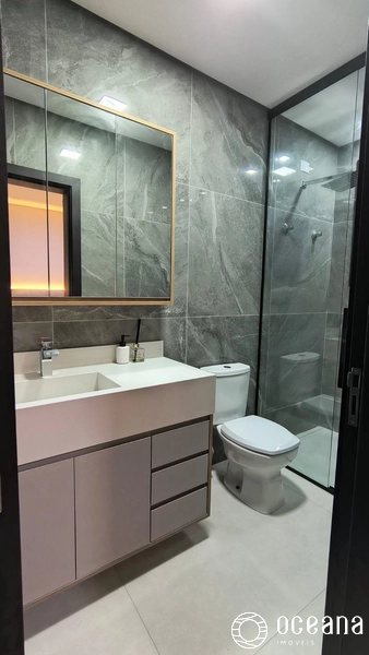 CASA EM CONDOMÍNIO FECHADO COMPOSTA POR 03 SUÍTES!: 1ª foto da galeria de imagens do imóvel