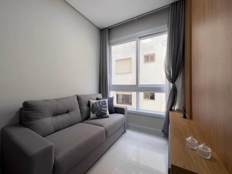 APARTAMENTO COMPOSTO POR 01 SUÍTE, MOBILIADO E DECORADO COM VAGA!: 11ª foto da galeria de imagens do imóvel