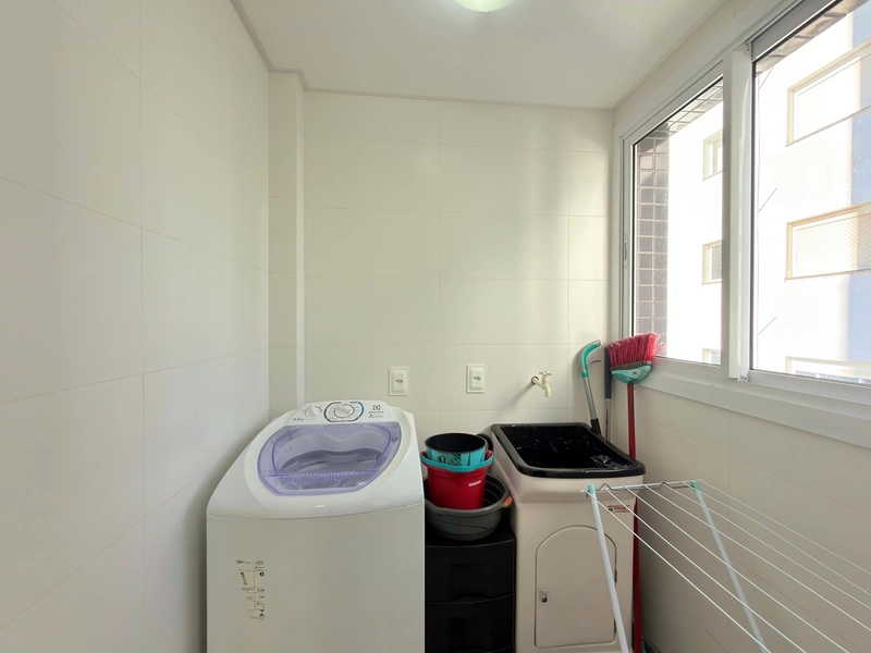 APARTAMENTO MOBILIADO DE 02 DORMITÓRIOS: 3ª foto da galeria de imagens do imóvel