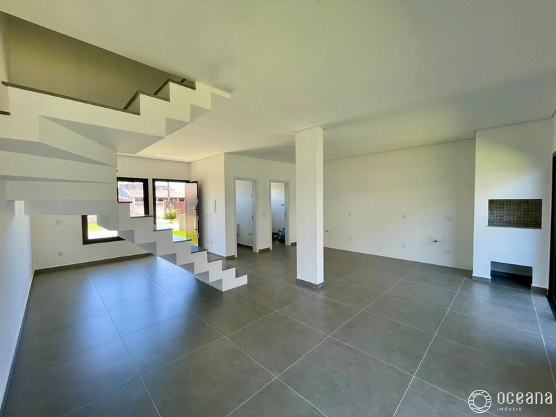 CASA SOBRADO POUCOS METROS DO MAR!: 15ª foto da galeria de imagens do imóvel