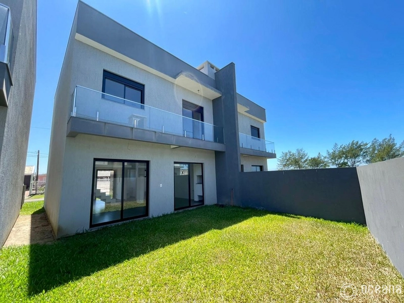 CASA SOBRADO POUCOS METROS DO MAR!: 12ª foto da galeria de imagens do imóvel
