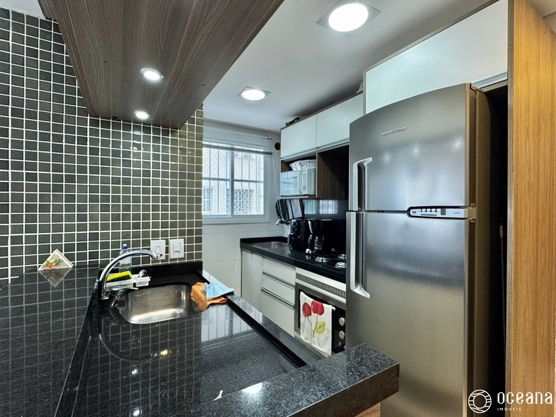 Apartamento mobiliado de 02 dormitórios no bairro Zona Nova!: 2ª foto da galeria de imagens do imóvel