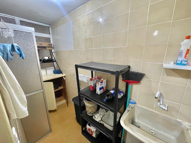 APARTAMENTO NO CENTRO COMPOSTO POR 02 DORM + VAGA DE GARAGEM: 2ª foto da galeria de imagens do imóvel