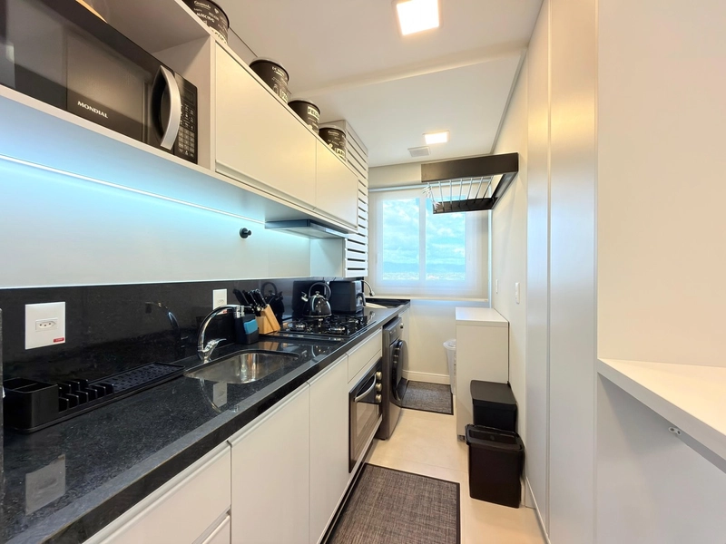 APARTAMENTO MOBILIADO E DECORADO DE 02 DORMITÓRIOS: 8ª foto da galeria de imagens do imóvel