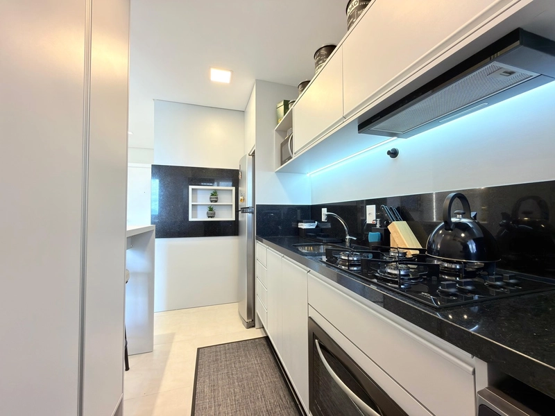 APARTAMENTO MOBILIADO E DECORADO DE 02 DORMITÓRIOS: 25ª foto da galeria de imagens do imóvel