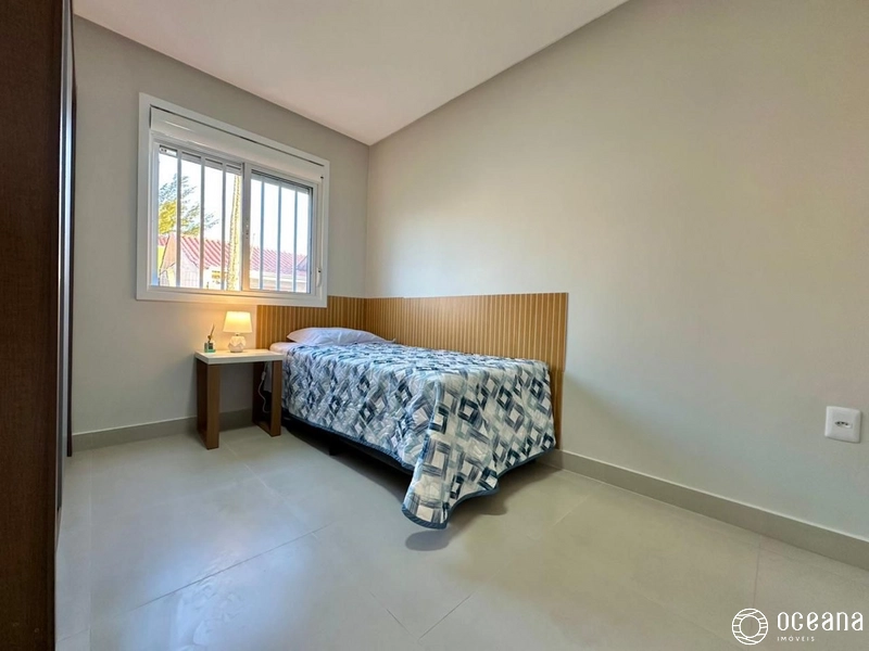 CASA À VENDA DE ESQUINA EM CAPÃO DA CANOA: 4ª foto da galeria de imagens do imóvel