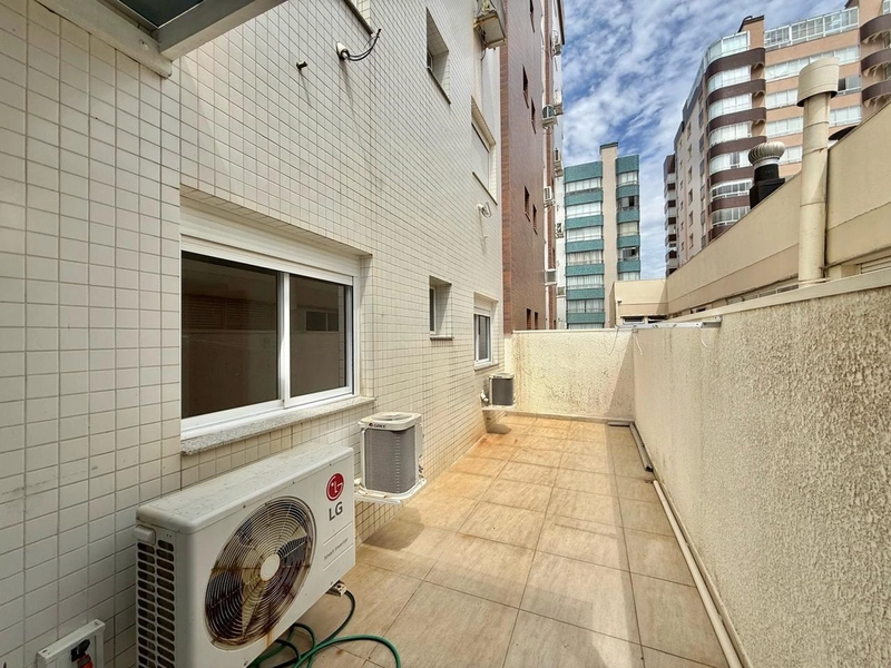 APARTAMENTO DE 02 DORMITÓRIOS A UMA QUADRA DO MAR!: 17ª foto da galeria de imagens do imóvel