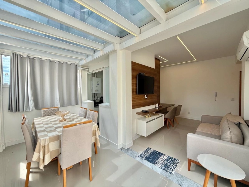 APARTAMENTO DE 02 DORMITÓRIOS A UMA QUADRA DO MAR!: 7ª foto da galeria de imagens do imóvel