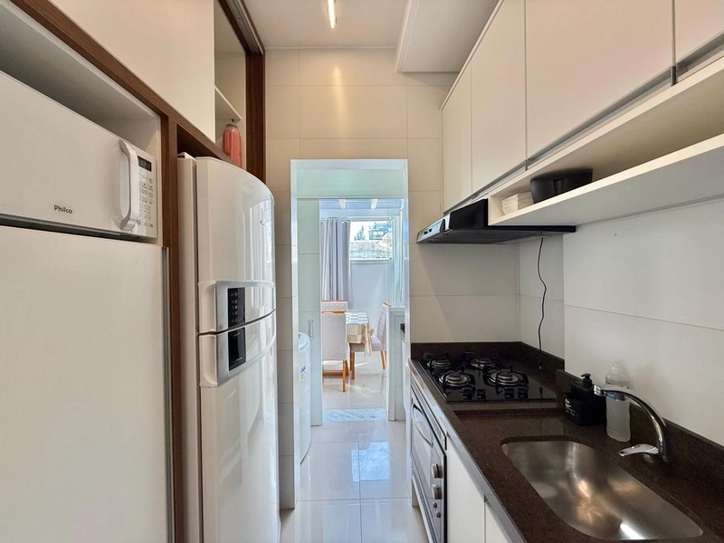APARTAMENTO DE 02 DORMITÓRIOS A UMA QUADRA DO MAR!: 6ª foto da galeria de imagens do imóvel