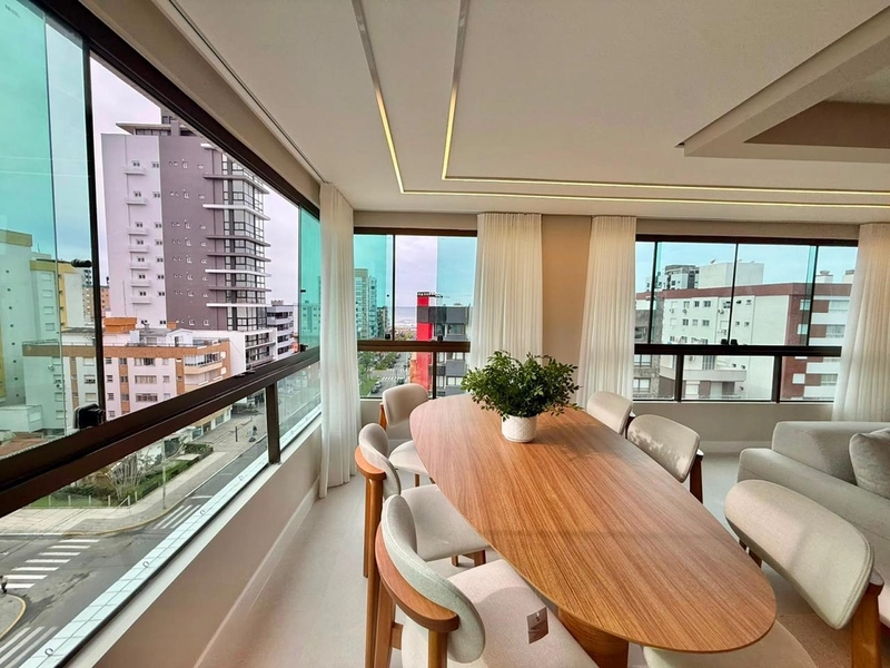 AMPLO APARTAMENTO DECORADO DE 03 DORM COM VISTA PARA A SERRA E O MAR!: 26ª foto da galeria de imagens do imóvel
