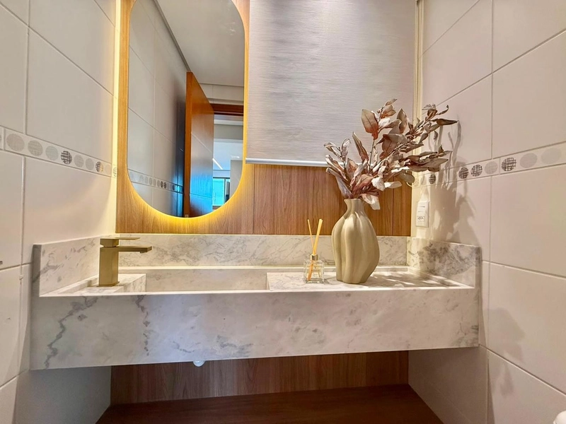 AMPLO APARTAMENTO DECORADO DE 03 DORM COM VISTA PARA A SERRA E O MAR!: 2ª foto da galeria de imagens do imóvel