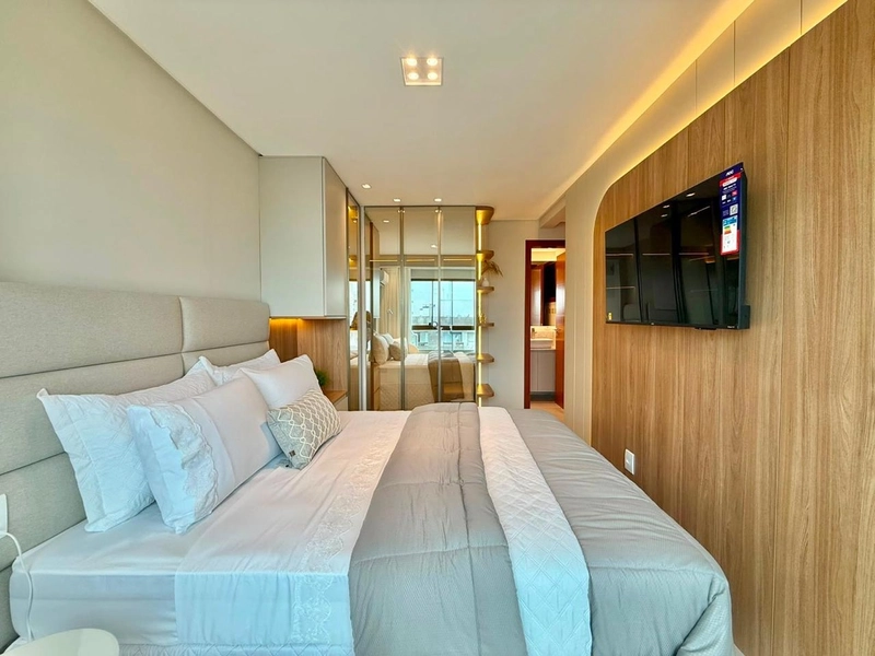 AMPLO APARTAMENTO DECORADO DE 03 DORM COM VISTA PARA A SERRA E O MAR!: 17ª foto da galeria de imagens do imóvel