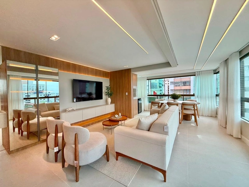 AMPLO APARTAMENTO DECORADO DE 03 DORM COM VISTA PARA A SERRA E O MAR!: 19ª foto da galeria de imagens do imóvel