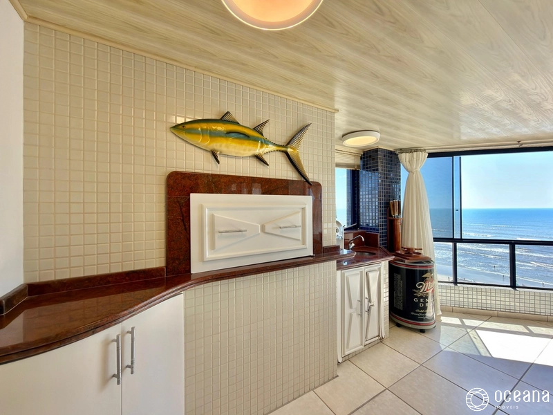 APARTAMENTO DE 04 DORMITÓRIOS COM VISTA PARA O MAR!: 10ª foto da galeria de imagens do imóvel