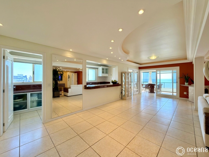 APARTAMENTO DE 04 DORMITÓRIOS COM VISTA PARA O MAR!: 32ª foto da galeria de imagens do imóvel