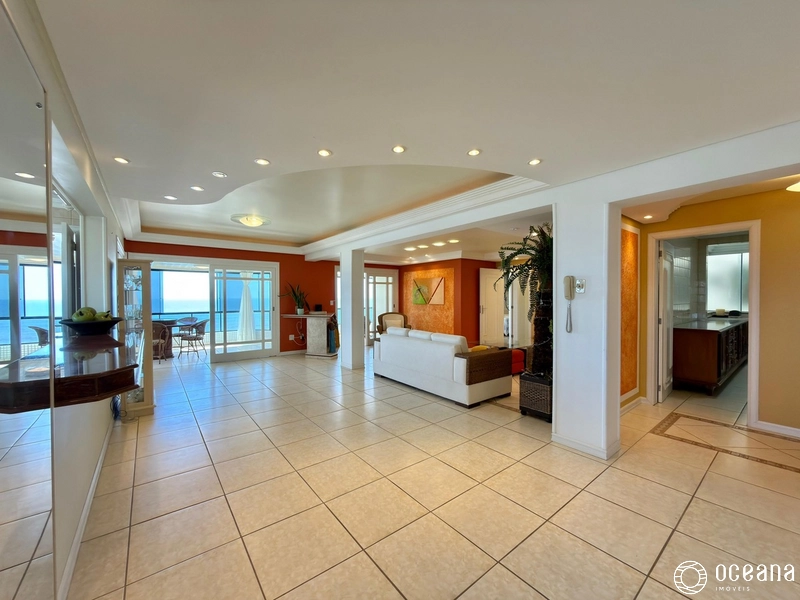 APARTAMENTO DE 04 DORMITÓRIOS COM VISTA PARA O MAR!: 25ª foto da galeria de imagens do imóvel