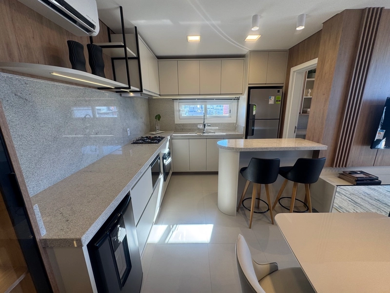 APARTAMENTO MOBILIADO E DECORADO NO BAIRRO ZONA NOVA!: 3ª foto da galeria de imagens do imóvel