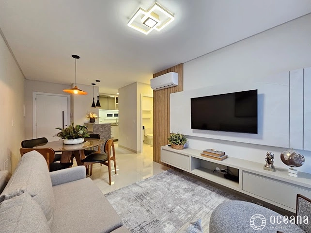 APARTAMENTO MOBILIADO E DECORADO DE 02 DORMITÓRIOS COM 02 VAGAS DE GARAGEM!: 2ª foto da galeria de imagens do imóvel