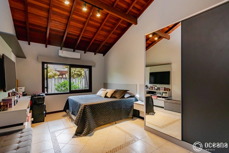 SOBRADO MOBILIADO E DECORADO EM CONDOMÍNIO FECHADO!: 6ª foto da galeria de imagens do imóvel