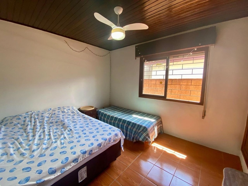 CASA MOBILIADA EM XANGRI-LÁ COMPOSTA POR 03 DORMITÓRIOS: 8ª foto da galeria de imagens do imóvel