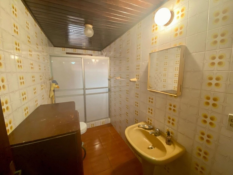 CASA MOBILIADA EM XANGRI-LÁ COMPOSTA POR 03 DORMITÓRIOS: 1ª foto da galeria de imagens do imóvel