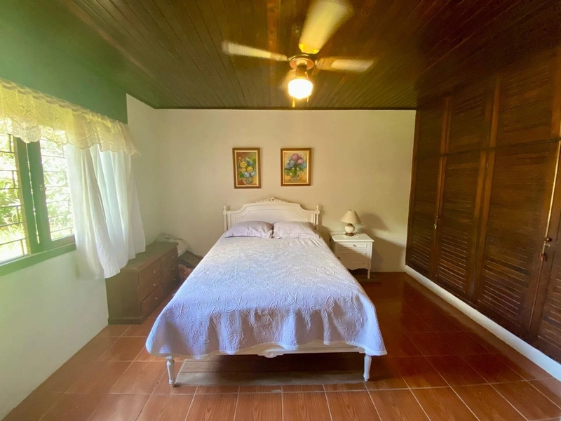 CASA MOBILIADA EM XANGRI-LÁ COMPOSTA POR 03 DORMITÓRIOS: 13ª foto da galeria de imagens do imóvel