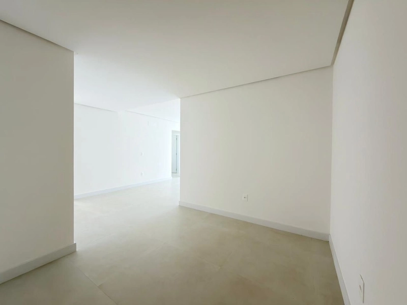APARTAMENTO À VENDA Bairro Navegantes COM TERRAÇO EM L: 10ª foto da galeria de imagens do imóvel