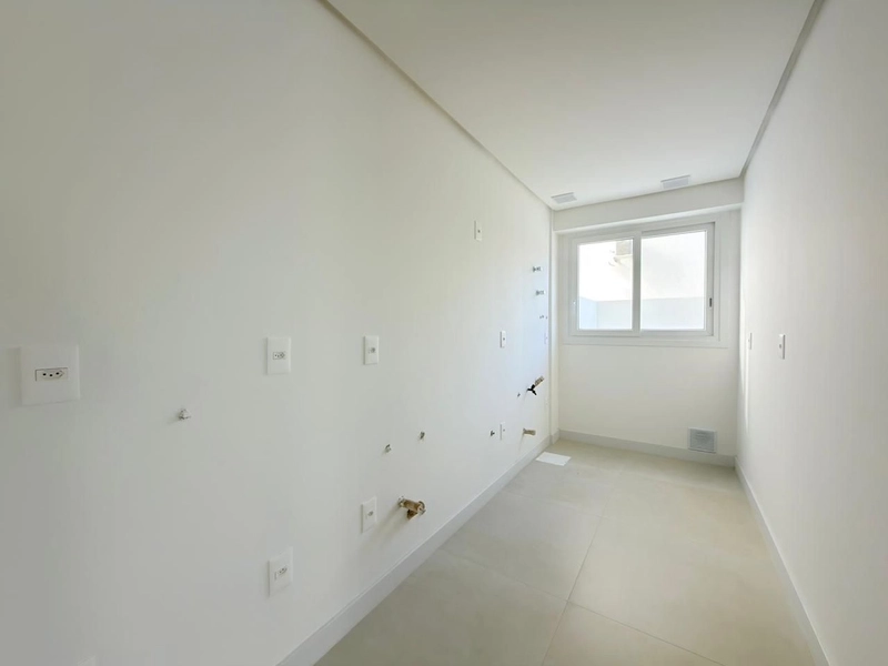 APARTAMENTO À VENDA Bairro Navegantes COM TERRAÇO EM L: 3ª foto da galeria de imagens do imóvel