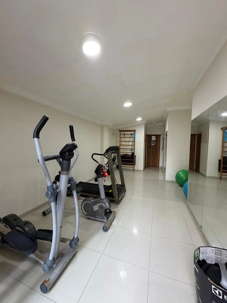 APARTAMENTO MOBILIADO E DECORADO DE FRENTE PARA O MAR COM DUAS VAGAS!: 6ª foto da galeria de imagens do imóvel