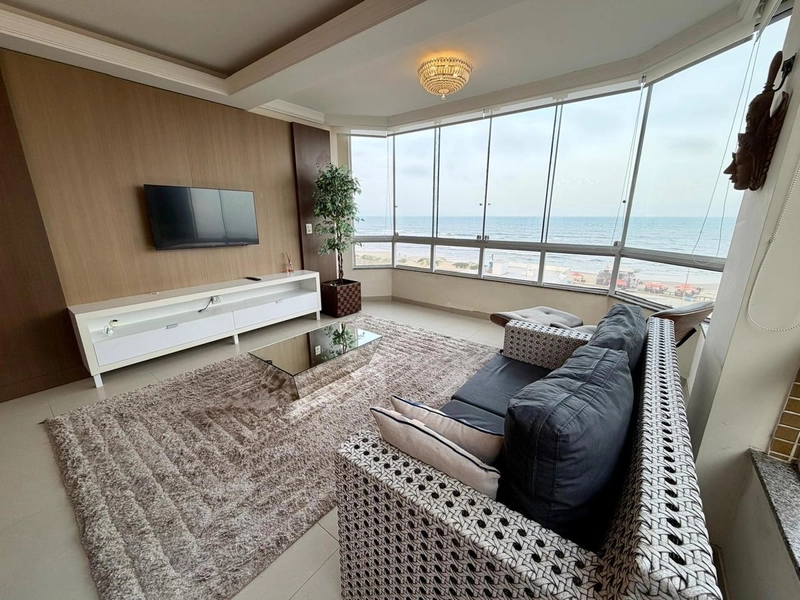 APARTAMENTO MOBILIADO E DECORADO DE FRENTE PARA O MAR COM DUAS VAGAS!: 13ª foto da galeria de imagens do imóvel
