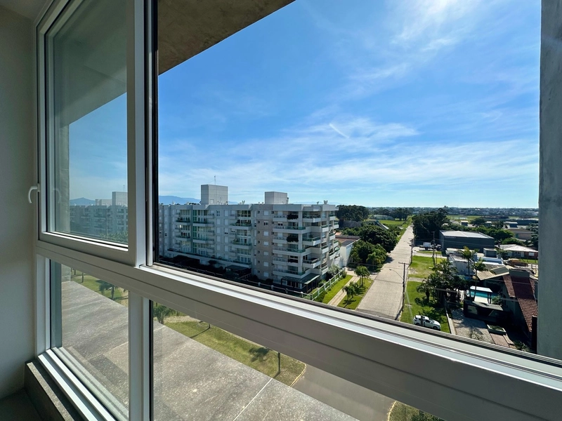APARTAMENTO DE 2 DORMITÓRIOS C/ SUITE,  DE FRENTE PARA AVENIDA E LINDA: 10ª foto da galeria de imagens do imóvel