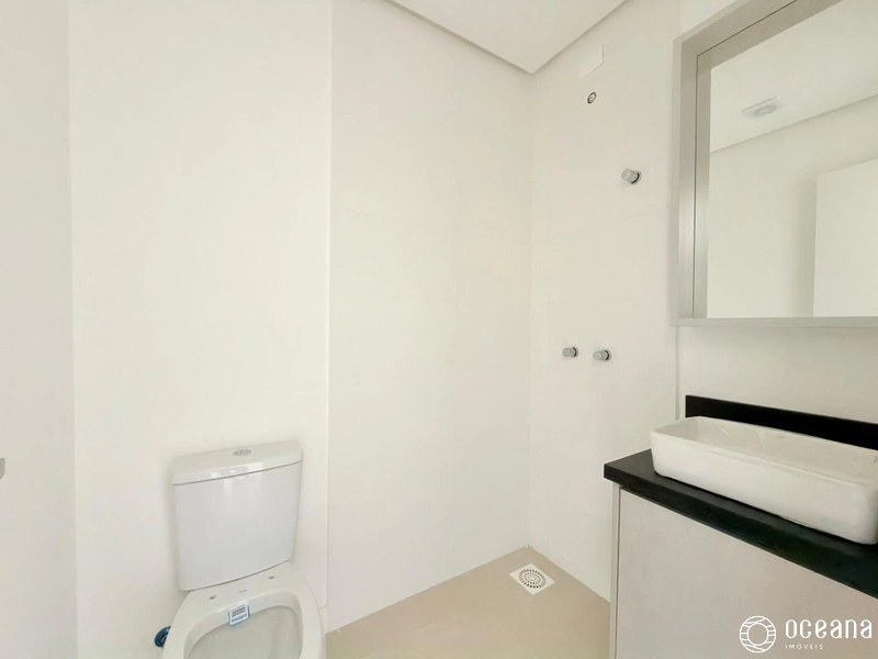 APARTAMENTO A VENDA COM VISTA PARA O MAR: 10ª foto da galeria de imagens do imóvel