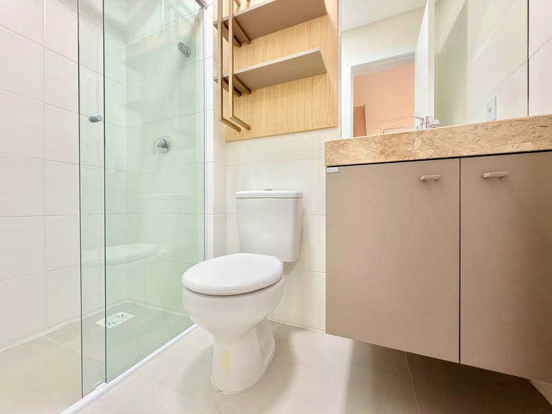 APARTAMENTO MOBILIADO COM MÓVEIS FIXOS COMPOSTO POR 03 DORMITÓRIOS: 6ª foto da galeria de imagens do imóvel