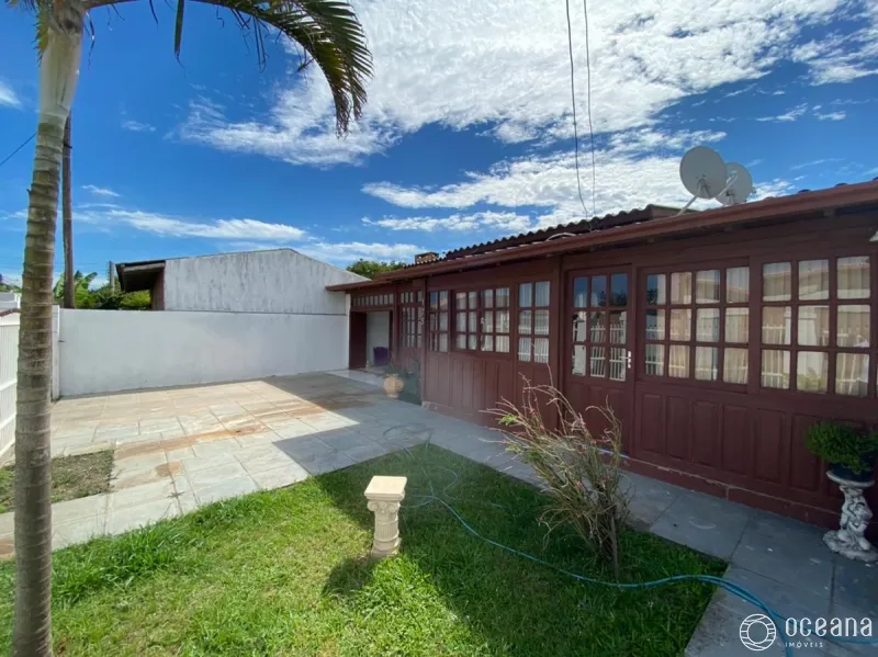 Casa em Capao da Canoa com Piscina: 3ª foto da galeria de imagens do imóvel