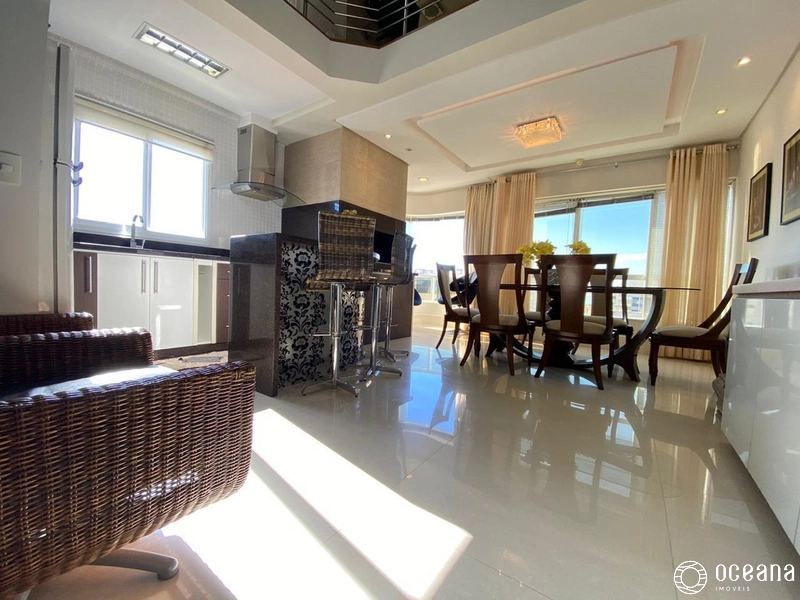 APARTAMENTO TRIPLEX 5 DORMITOTORIOS BAIRRO ZONA NOVA EM CAPÃO DA CANOA: 12ª foto da galeria de imagens do imóvel