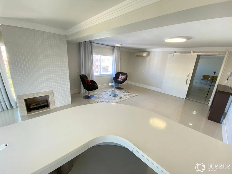 APARTAMENTO TRIPLEX 5 DORMITOTORIOS BAIRRO ZONA NOVA EM CAPÃO DA CANOA: 8ª foto da galeria de imagens do imóvel