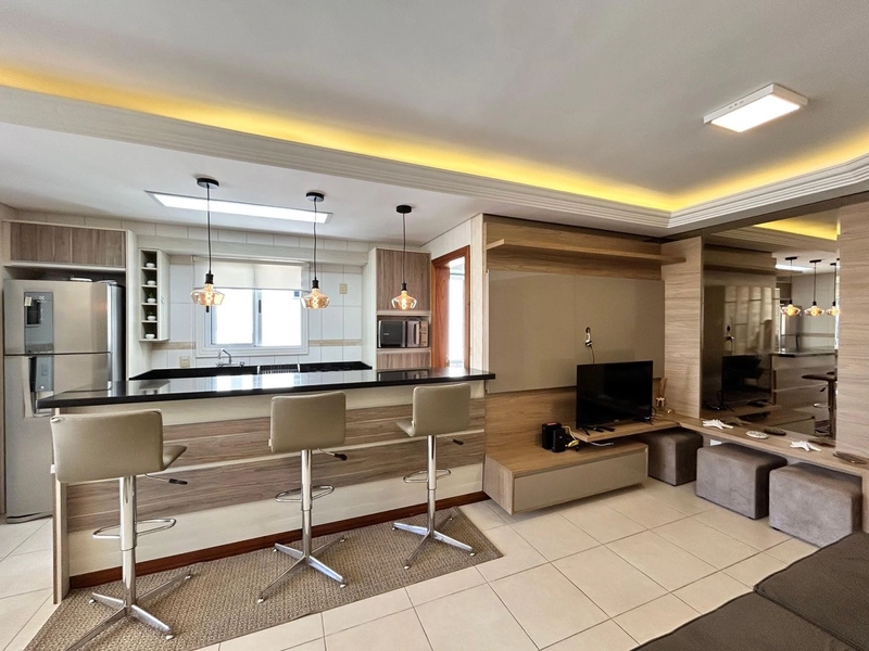 APARTAMENTO COM VISTA MAR AO LADO DA PRAÇA LUIZ BASSANI: 6ª foto da galeria de imagens do imóvel