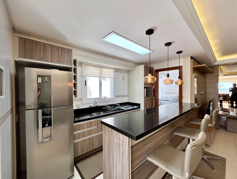 APARTAMENTO COM VISTA MAR AO LADO DA PRAÇA LUIZ BASSANI: 12ª foto da galeria de imagens do imóvel