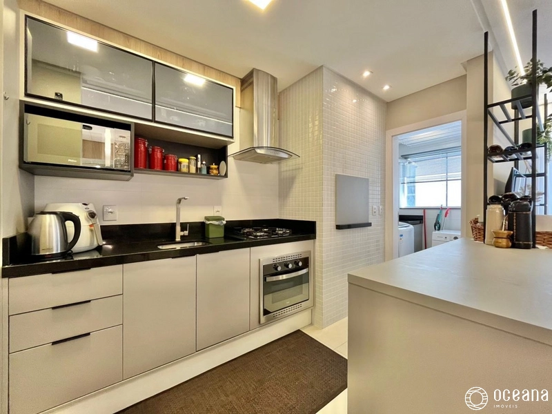AMPLO APARTAMENTO MOBILIADO E DECORADO DE 02 DORMITÓRIOS COM VAGA!: 11ª foto da galeria de imagens do imóvel