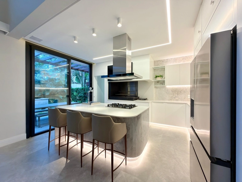 CASA MOBILIADA E DECORADA EM CONDOMÍNIO FECHADO COM 230m²: 37ª foto da galeria de imagens do imóvel