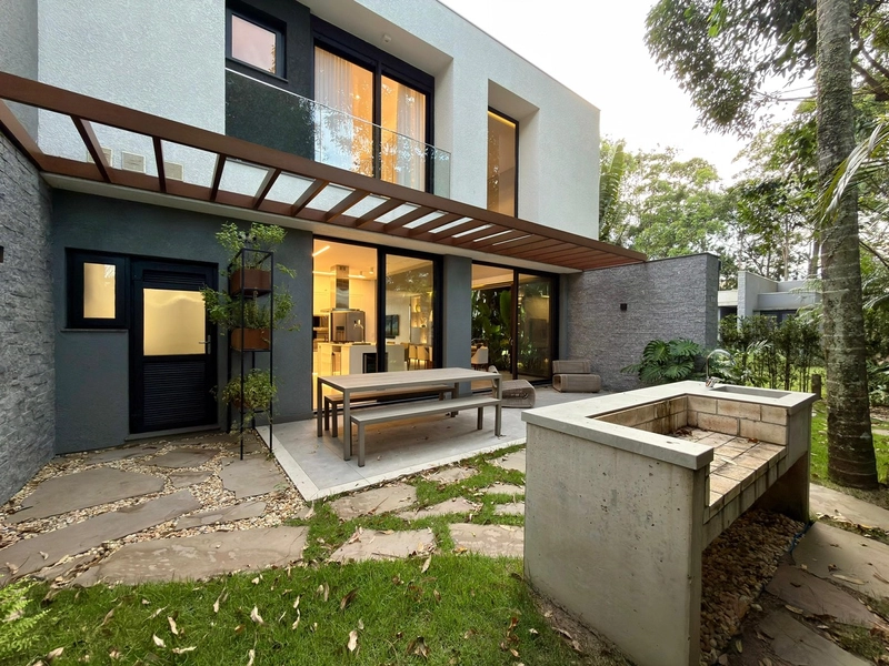 CASA MOBILIADA E DECORADA EM CONDOMÍNIO FECHADO COM 230m²: 29ª foto da galeria de imagens do imóvel