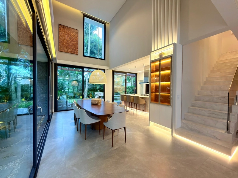 CASA MOBILIADA E DECORADA EM CONDOMÍNIO FECHADO COM 230m²: 12ª foto da galeria de imagens do imóvel