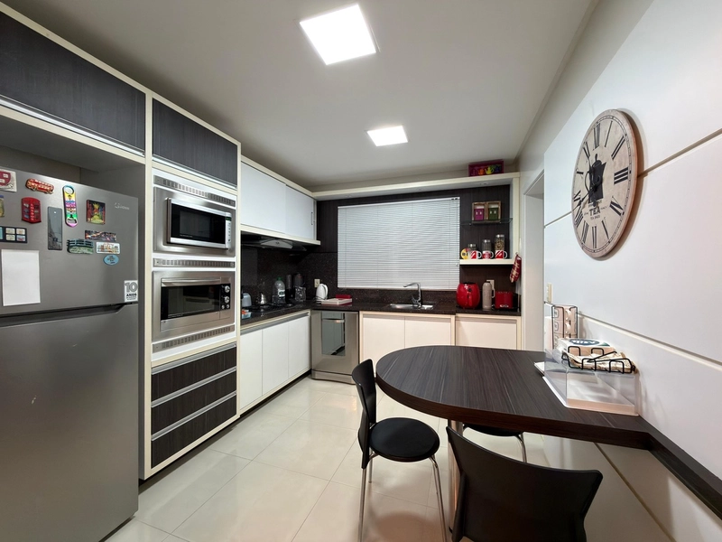 CASA 5 SUÍTES EM CONDOMÍNIO EXCLUSIVO: 8ª foto da galeria de imagens do imóvel