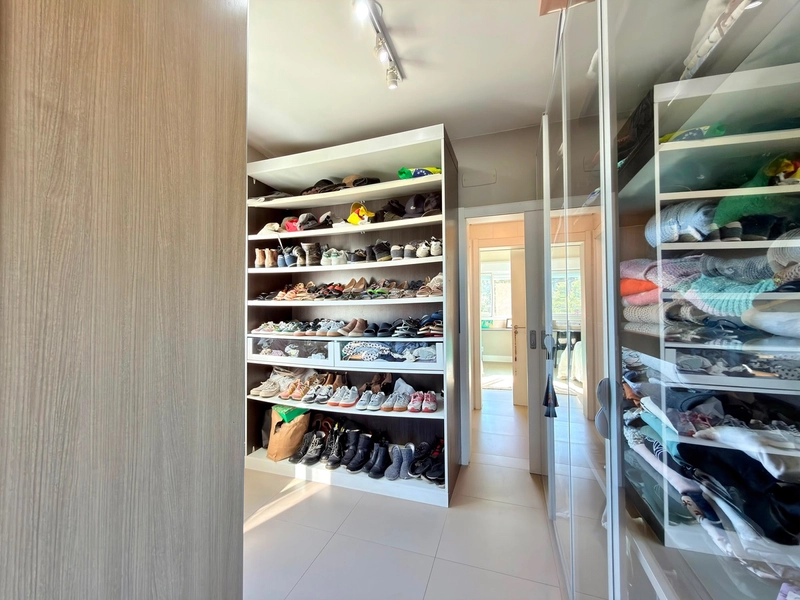 CASA À VENDA NO CONDOMÍNIO ROSSI: 23ª foto da galeria de imagens do imóvel
