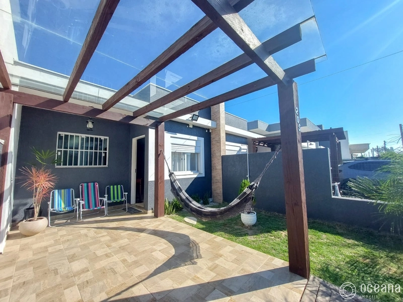 Casa 02 dormitórios próxima do Mar - Capão da canoa!: 1ª foto da galeria de imagens do imóvel