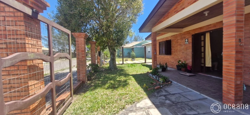 Casa de 03 dormitórios com terreno 13x25!: 3ª foto da galeria de imagens do imóvel