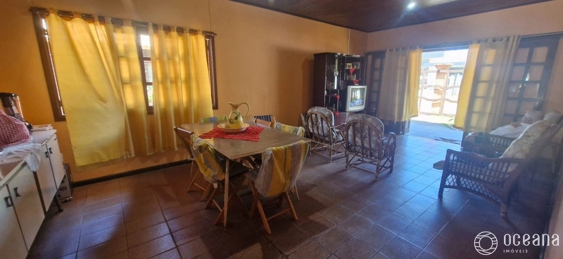 Casa de 03 dormitórios com terreno 13x25!: 8ª foto da galeria de imagens do imóvel